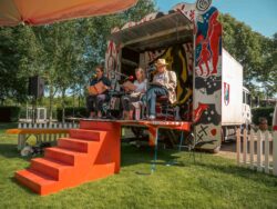 Anja Jungheinrich, Ilona Schulz, Günther Fingerle Anja Jungheinrich, Ilona Schulz, Günther Fingerle